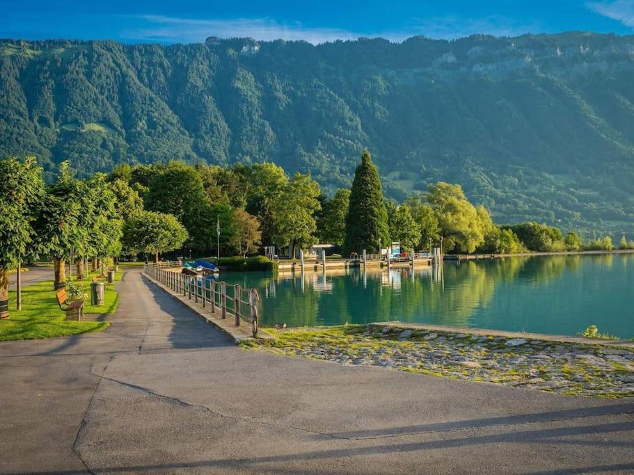 Chalet Mignon - Your Vacation Oasis At Lake Brienz Bönigen Екстериор снимка